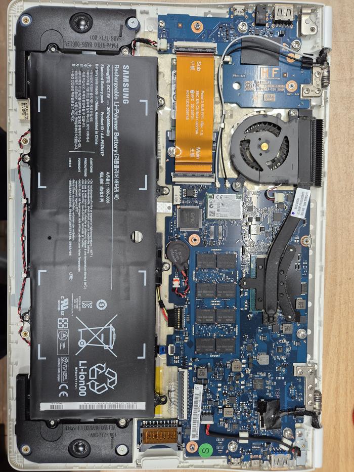235149625_NFC1h5Hu_fdb60f3df6df42a7e3cec5fea73bbabbda66de3b.jpg 이미지크게보기
