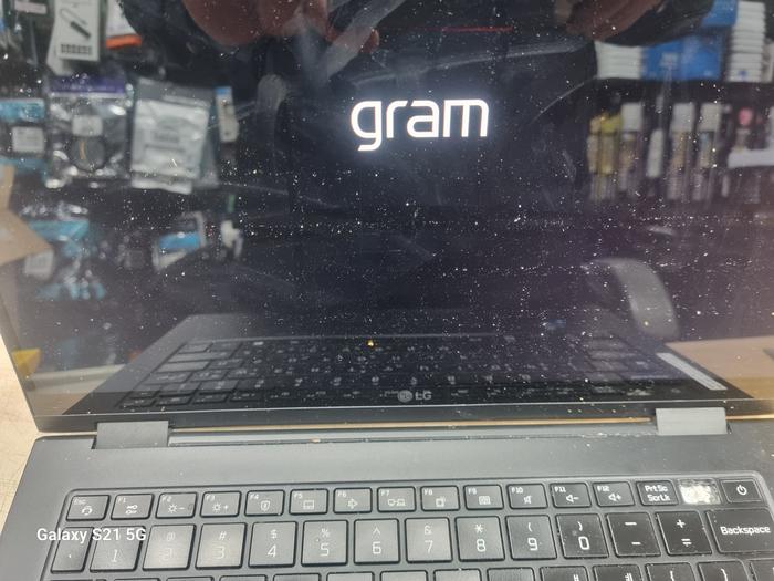 235149625_O1b0fAug_a599f831e1a188ef38c5fba4ae25ca9e94ddcea4.jpg 이미지크게보기
